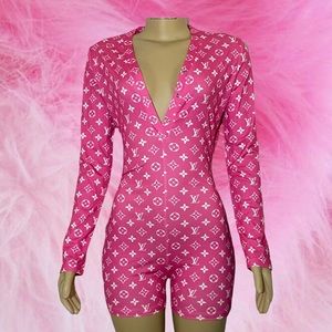 ❤︎ Sexy Button up Fashion Romper ❤︎